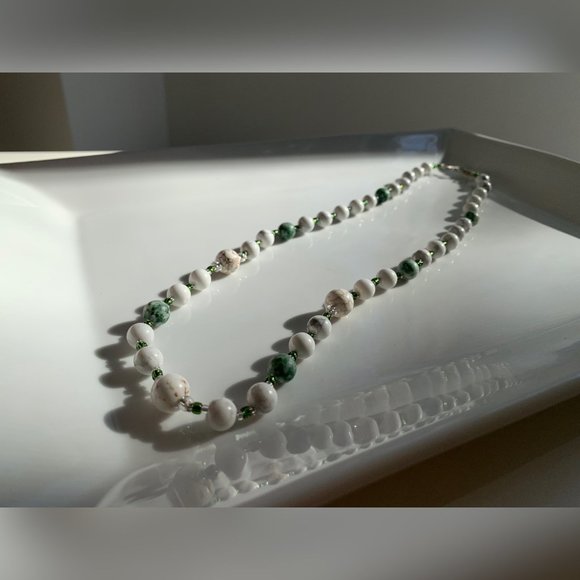 Swarovski Beaded White and Green Handmade Necklace - Picture 3 of 7